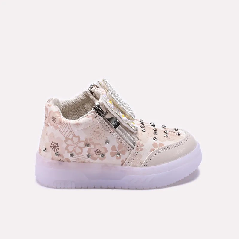 baby_fawn_sneaker_shoes_0740063_2.webp
