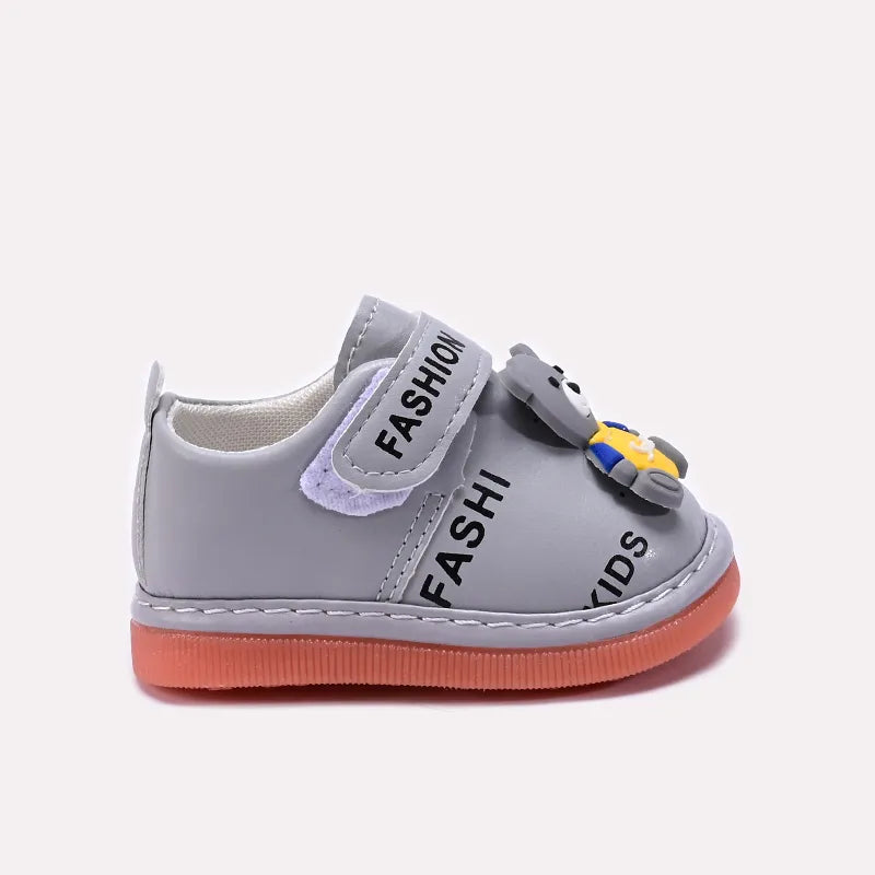 baby_gray_sneaker_shoes_0740071_2.webp