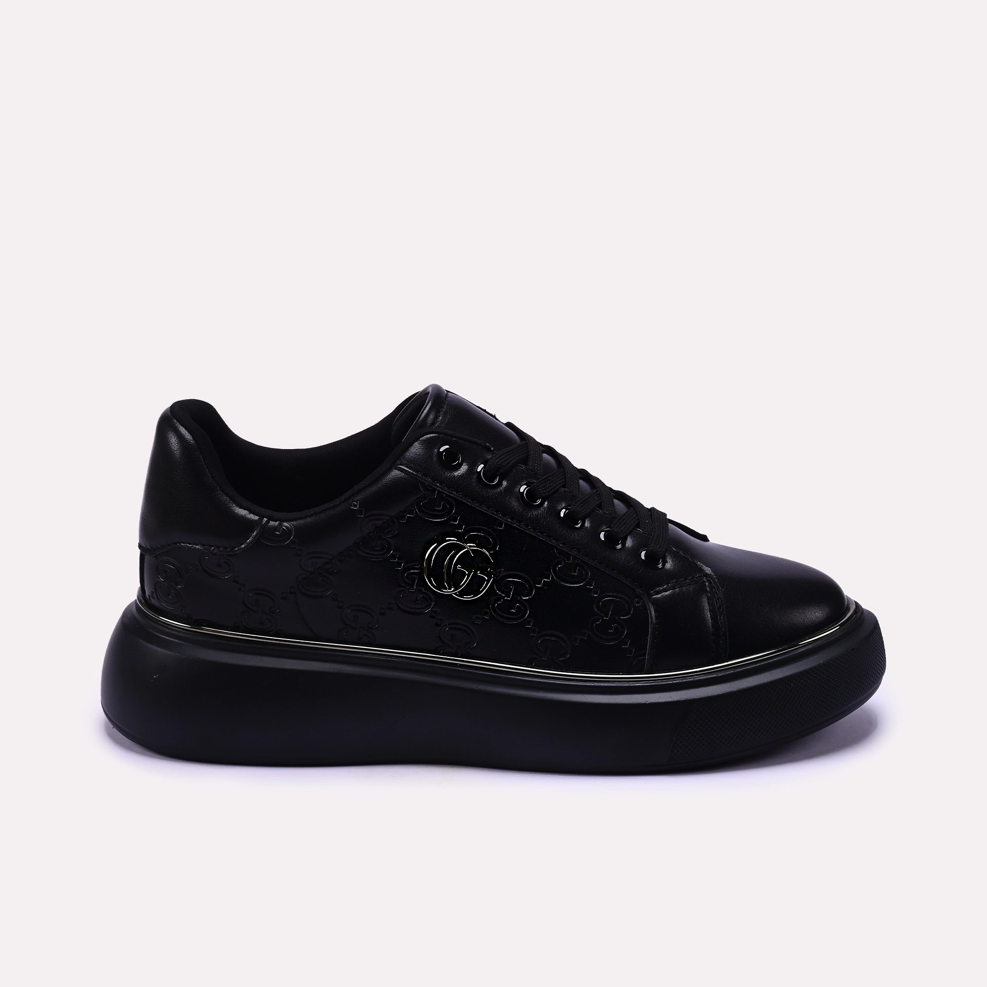 black-sneakers-for-women-pakistan-0440645