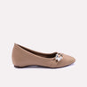 coral womens fawn fancy pumps
