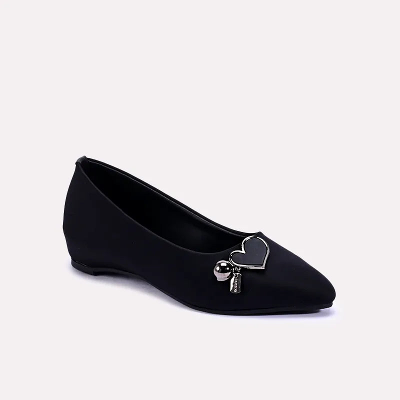 eulia black fancy pumps