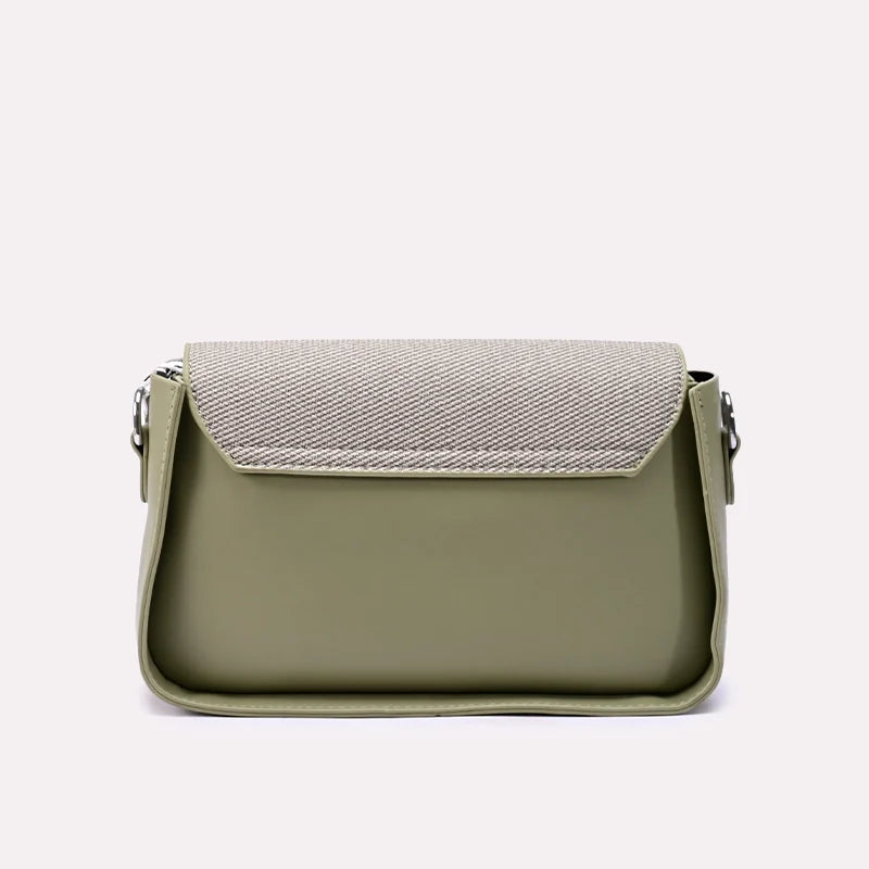 green_casual_hand_bags_0321983_2.webp