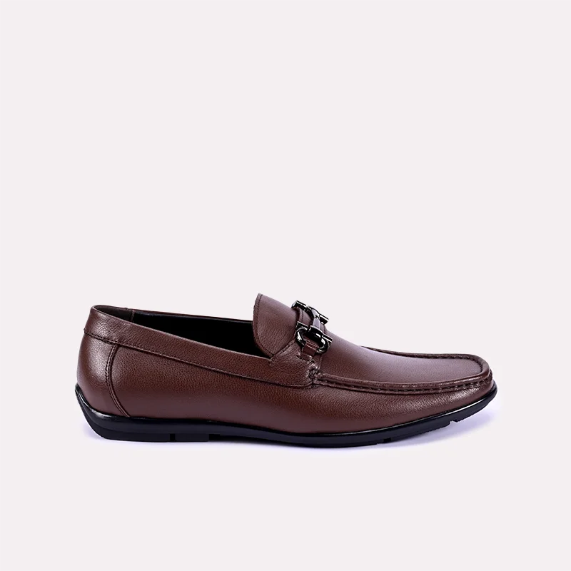 jasper_brown_loafers_0130843_2_f0ff5943-7c52-40d0-bb94-fcc3a5ace87c.webp