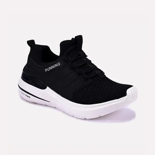 jim_black_sneakers_0120370_1_540x_5ebf4217-45a7-45ac-8ae6-1d2a444ac1a2.webp