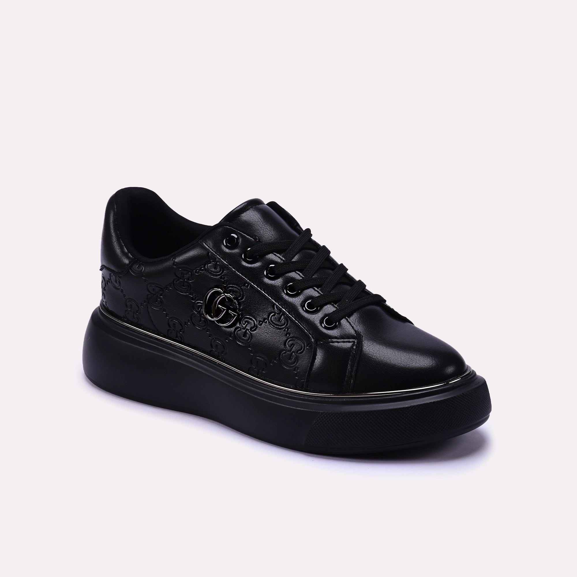 black-sneakers-for-women-in-pakistan-0440645