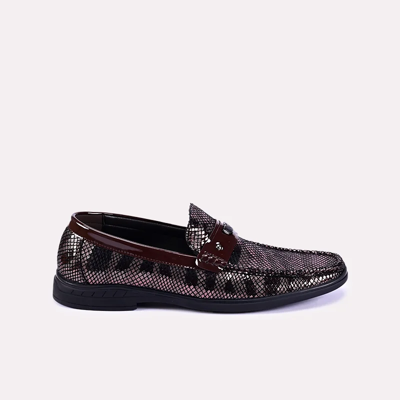 martin_brown_loafers_0130847_2.webp