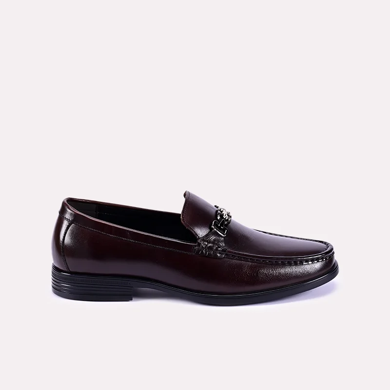 silas_brown_loafers_0130849_2.webp