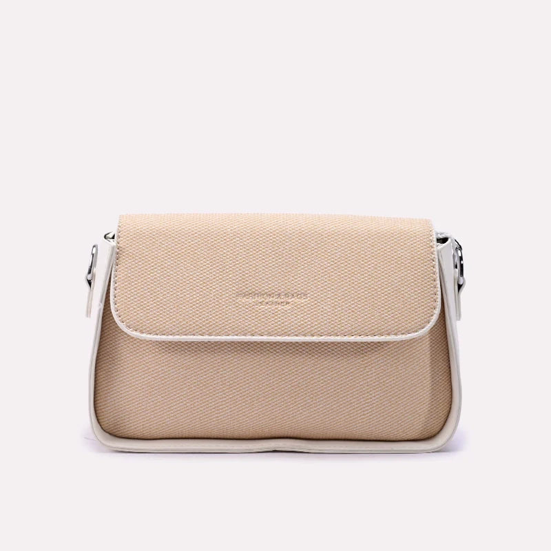 white_casual_hand_bags_0321983_1.webp