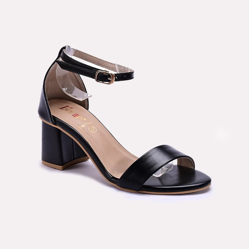 womens_black_casual_sandals_0421314_1.webp
